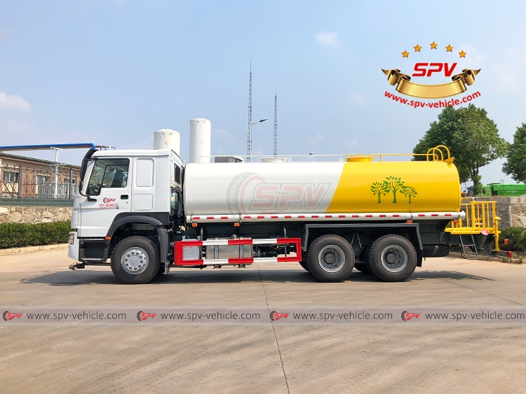 20,000 Litres Water Spraying Truck SINOTRUK - LS